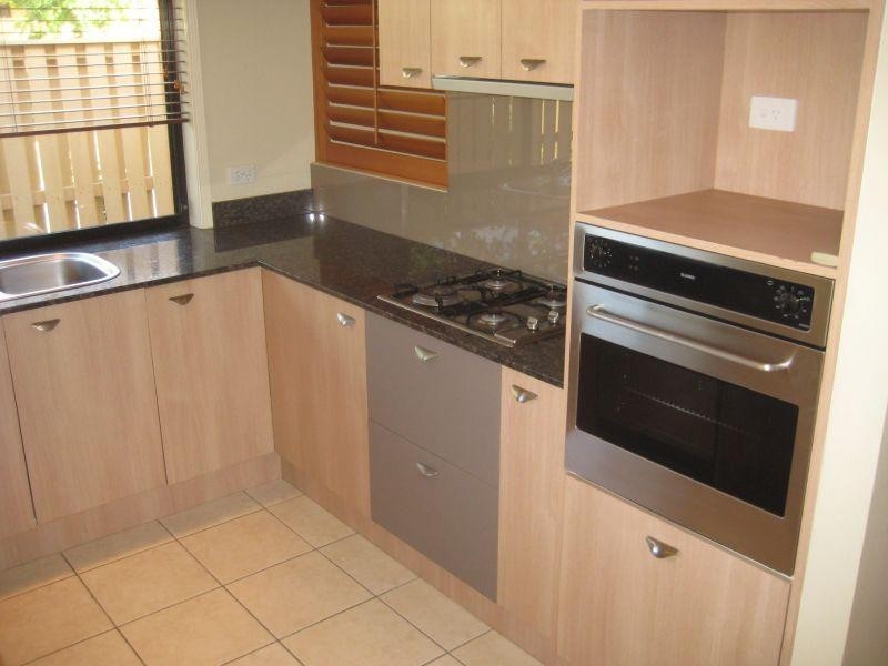 136 Palm Meadows Drive, Carrara QLD 4211