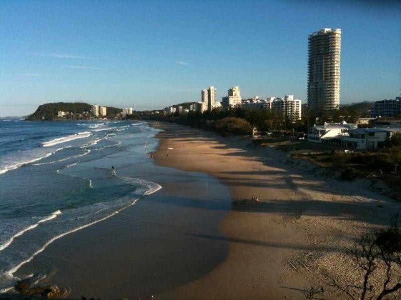 13/6 Fifth Avenue, Burleigh Heads QLD 4220