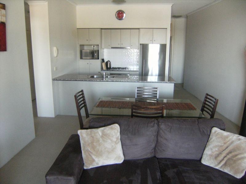 12/82 Boundary Street, Brisbane QLD 4000