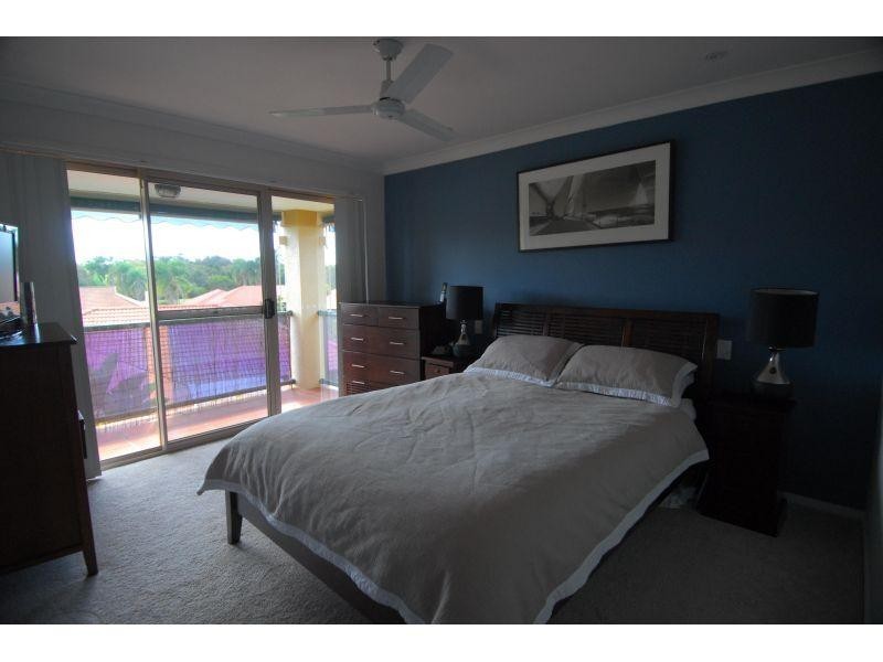 152 Palm Meadows Drive, Carrara QLD 4211