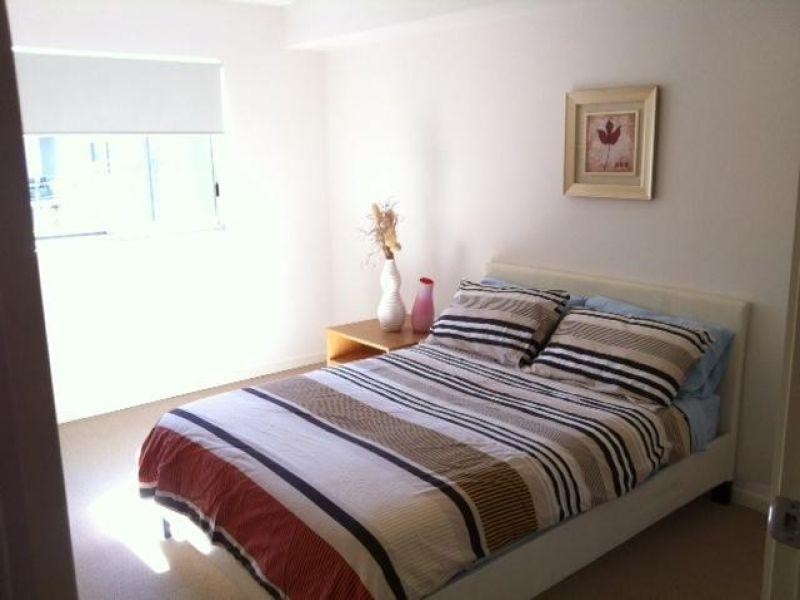 122/101 Clarence Road, Indooroopilly QLD 4068