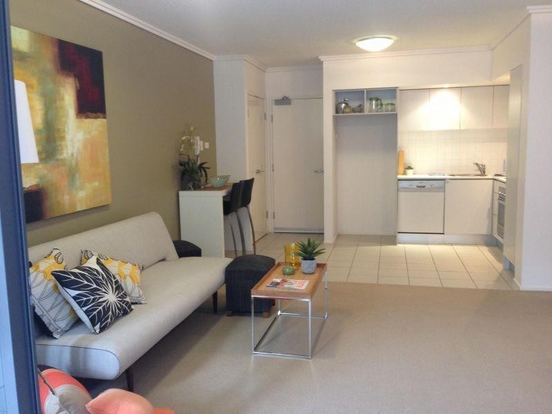 1013/18 Manning Street, Milton QLD 4064