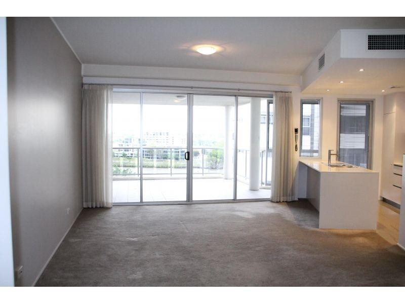 8 Dunmore Terrace, Auchenflower QLD 4066