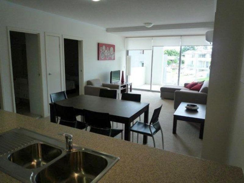 8/24 Allwood Street, Indooroopilly QLD 4068