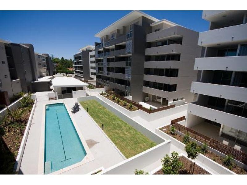 107/101 Clarence Road, Indooroopilly QLD 4068