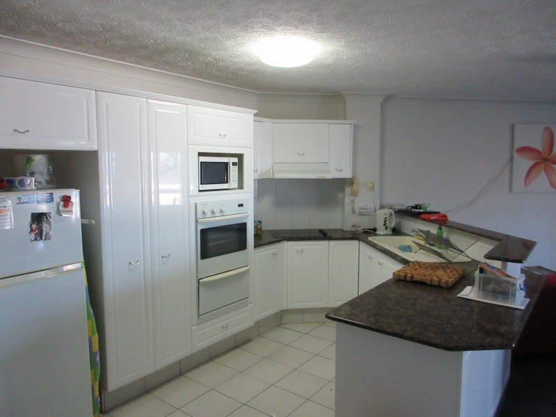 Bilinga QLD 4225