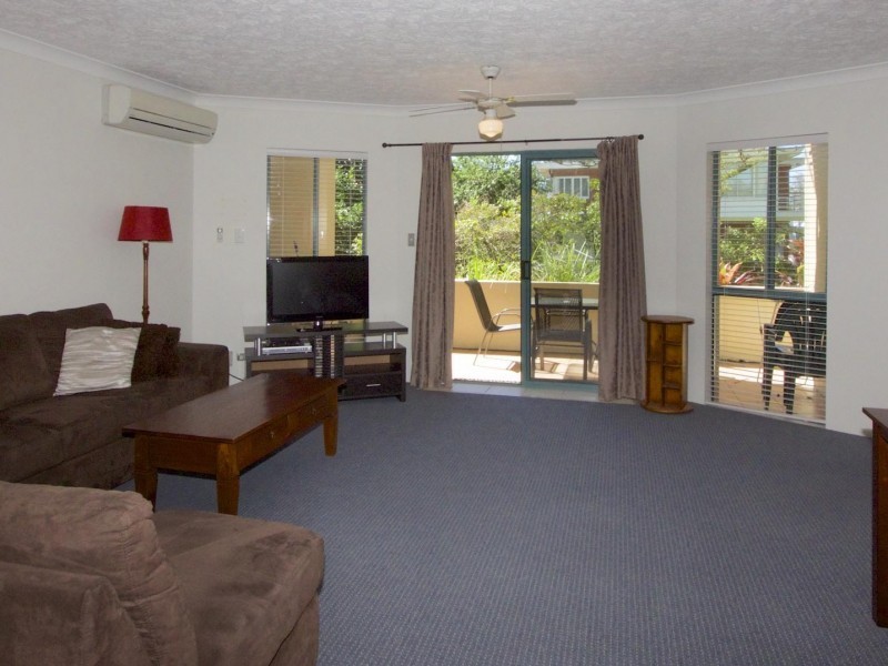 Bilinga QLD 4225