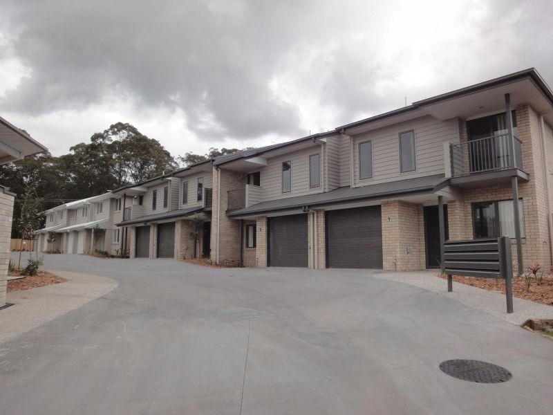 Unit  1 – 19/11 – 13 Montree Circuit, Kallangur QLD 4503