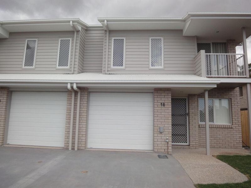 Unit  1 – 19/11 – 13 Montree Circuit, Kallangur QLD 4503