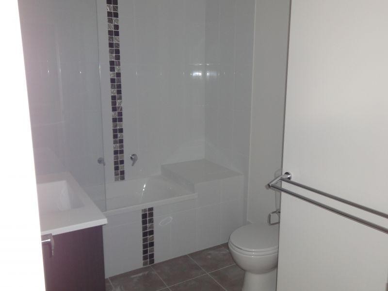 Unit  1 – 19/11 – 13 Montree Circuit, Kallangur QLD 4503