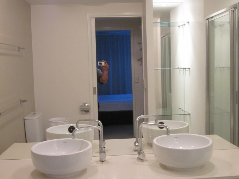 Unit 1105/438 Marine Parade, Biggera Waters QLD 4216