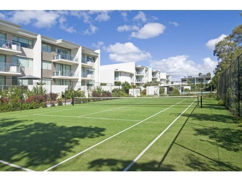 12/2 Gavin Crescent, Mermaid Beach QLD 4218