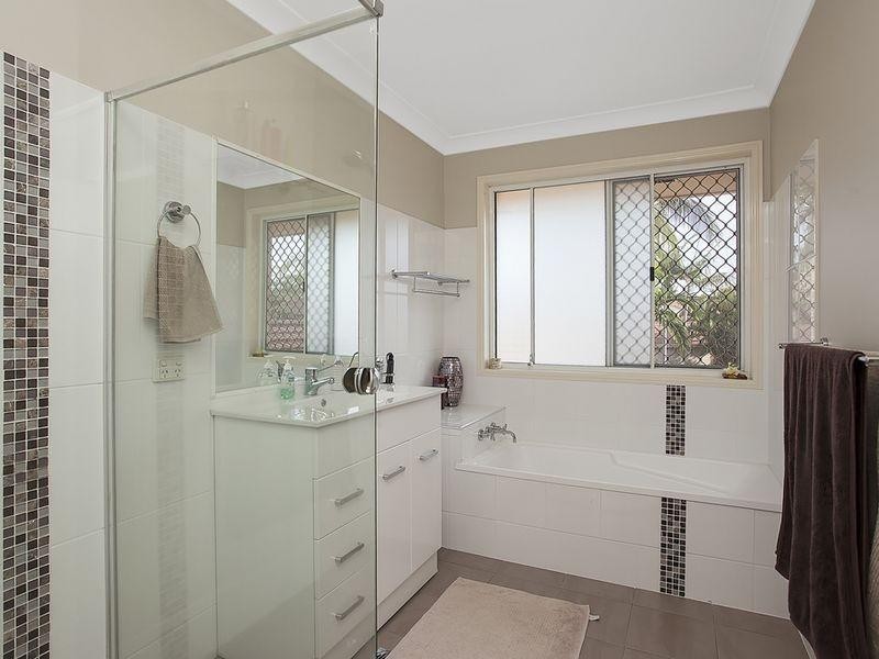 13 Bowden Court, Nerang QLD 4211