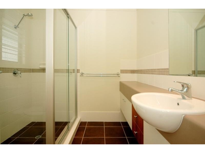 B3/2 Catalina Way, Upper Coomera QLD 4209