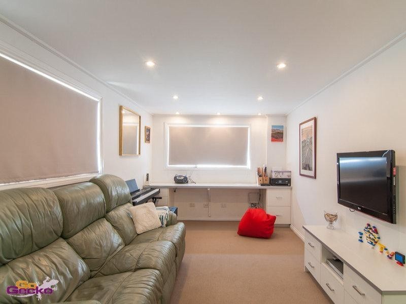 12 Cresfield Street, Zillmere QLD 4034