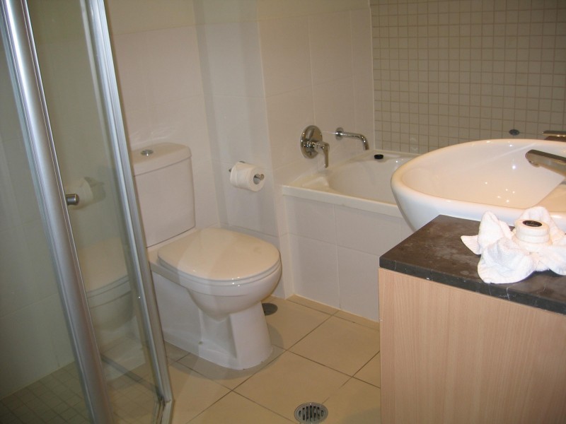 283/283/21-31 Cypress Ave, Surfers Paradise QLD 4217