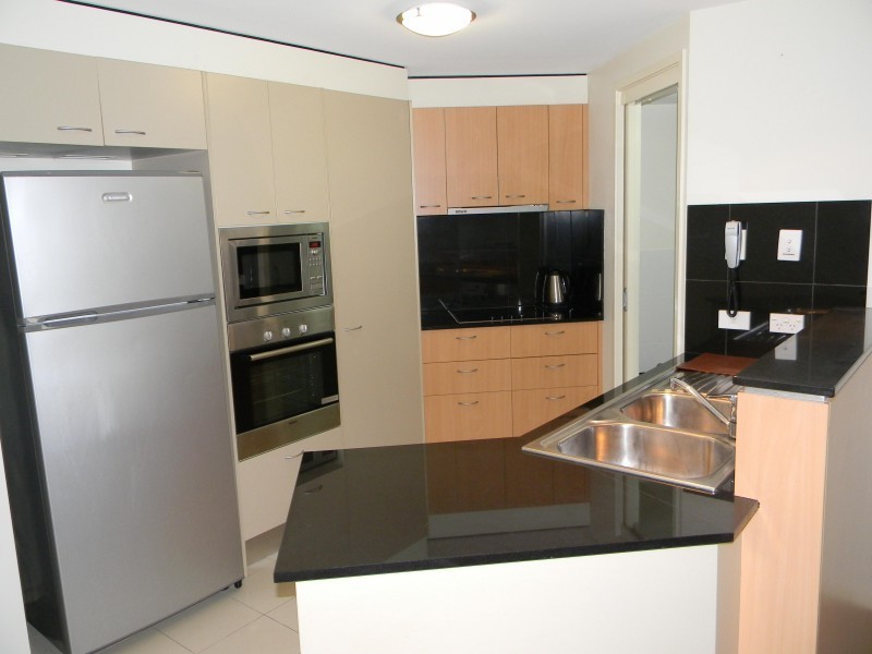 53/21 Cypress Avenue, Surfers Paradise QLD 4217