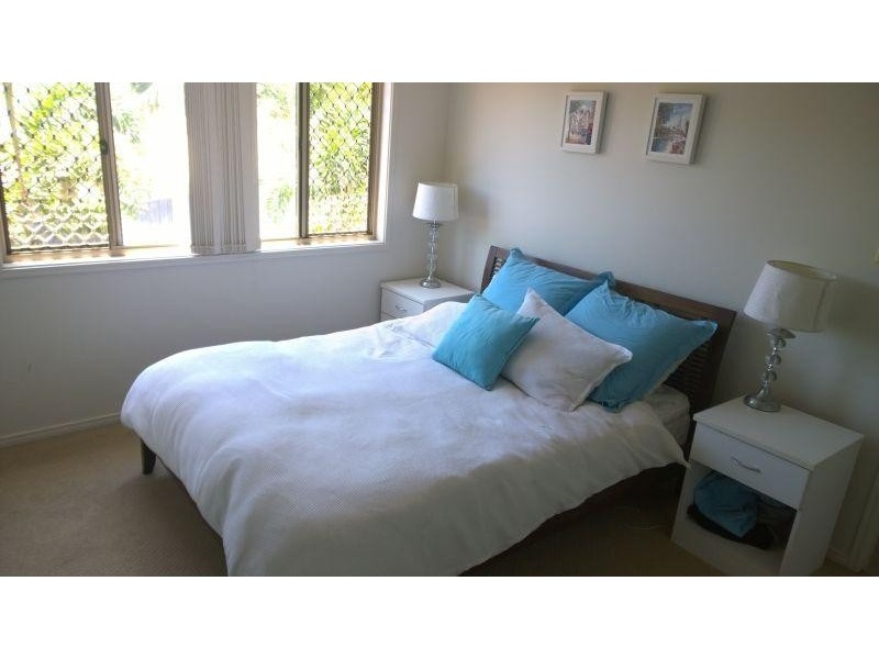 2 Bedivere Drive, Ormeau QLD 4208