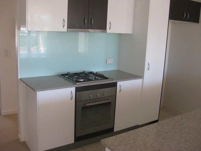 103/101 Clarence Road, Indooroopilly QLD 4068