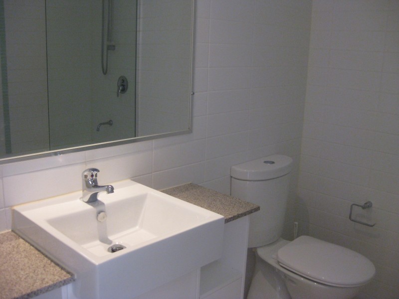 103/101 Clarence Road, Indooroopilly QLD 4068