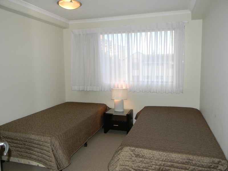 15/21 Cypress Avenue, Surfers Paradise QLD 4217