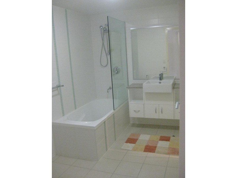 48/101 Clarence Road, Indooroopilly QLD 4068