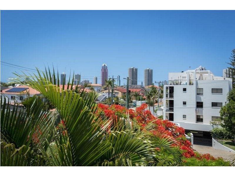 Chevron Island QLD 4217
