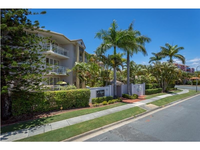 Chevron Island QLD 4217