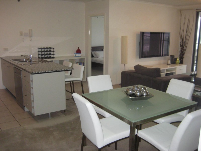 241/82 Boundary Street, Brisbane QLD 4000