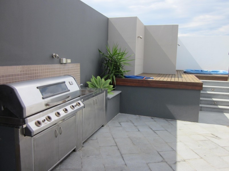 Unit 2302/438 Marine Parade, Biggera Waters QLD 4216