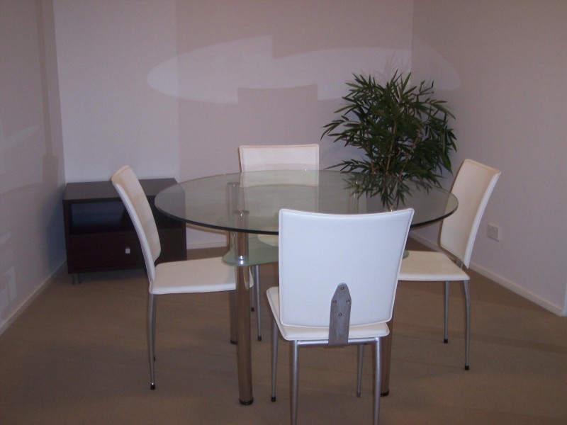 1067/18 Manning Street, Milton QLD 4064