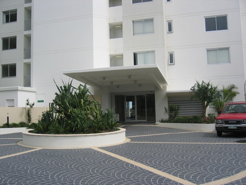 2/2898 Gold Coast Highway, Surfers Paradise QLD 4217