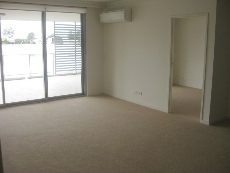 101 Clarence Road, Indooroopilly QLD 4068