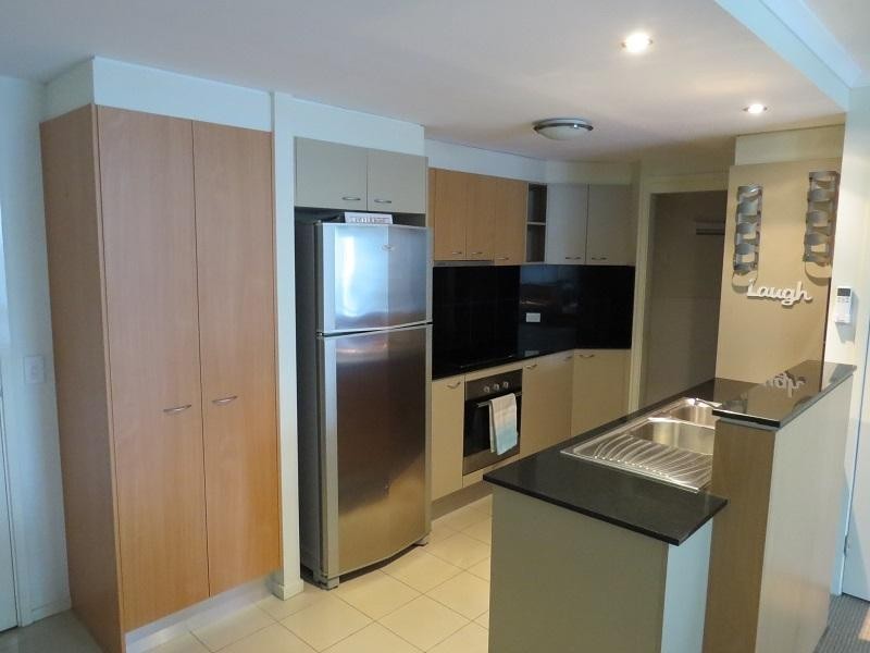 21 Cypress Avenue, Surfers Paradise QLD 4217