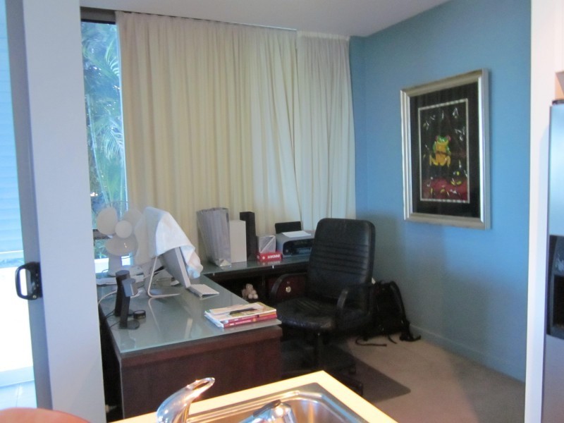 unit 1006/438 Marine Parade, Biggera Waters QLD 4216