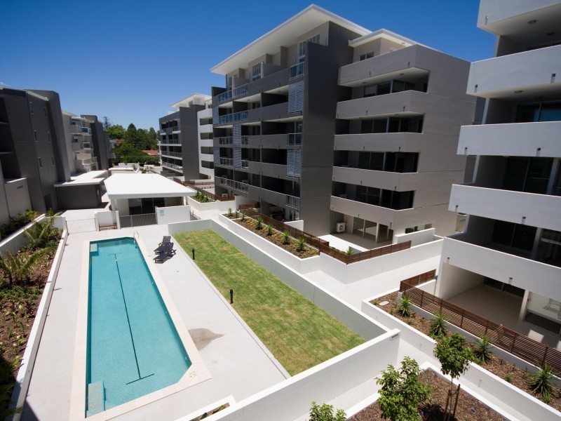 26/101 Clarence Road, Indooroopilly QLD 4068