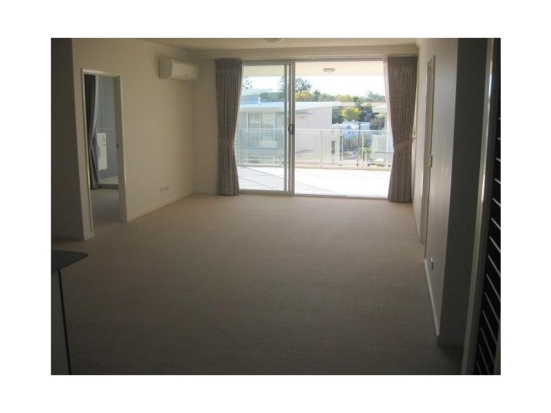 26/101 Clarence Road, Indooroopilly QLD 4068