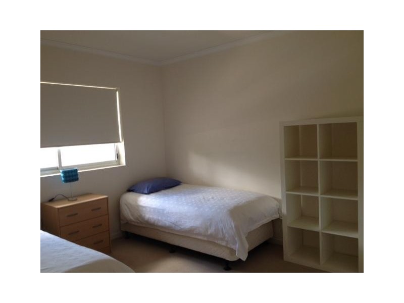 68/101 Clarence Road, Indooroopilly QLD 4068