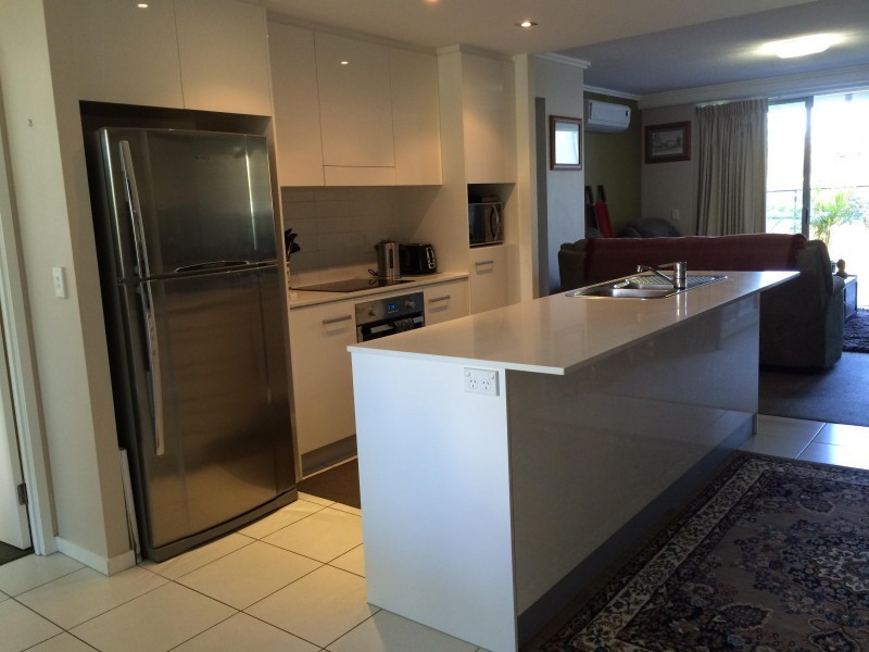 15/2 Gavin Crescent, Mermaid Beach QLD 4218