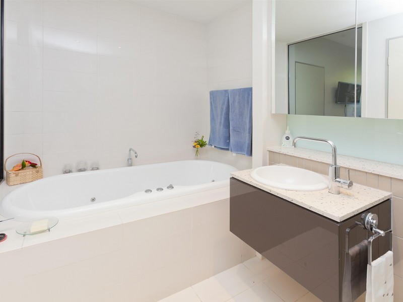 20 Newstead Terrace, Newstead QLD 4006