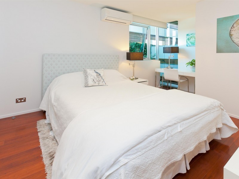 20 Newstead Terrace, Newstead QLD 4006