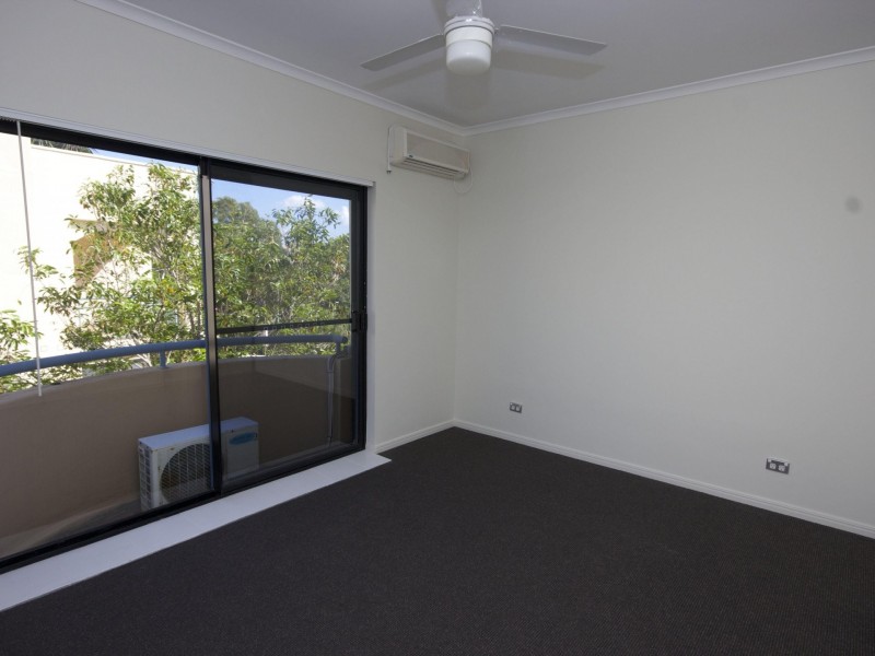 15/4 Monte Carlo Avenue, Surfers Paradise QLD 4217