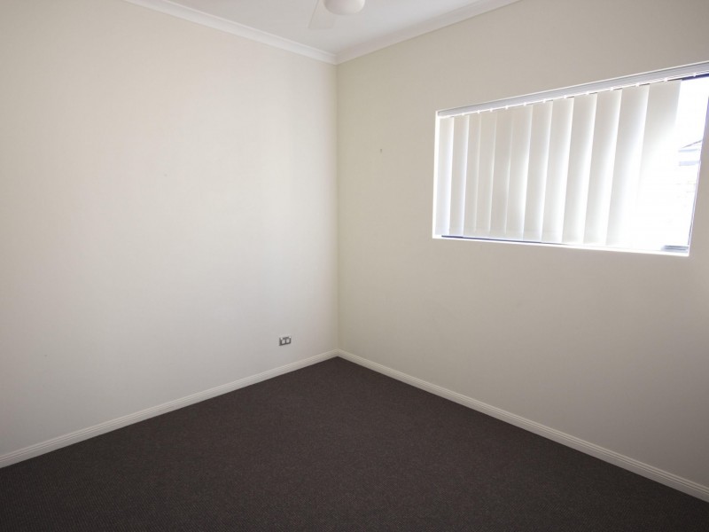 15/4 Monte Carlo Avenue, Surfers Paradise QLD 4217