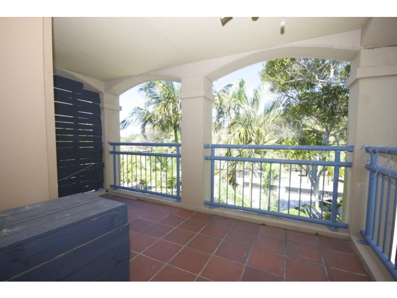 15/4 Monte Carlo Avenue, Surfers Paradise QLD 4217