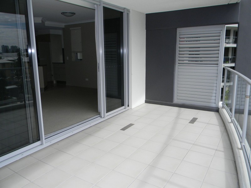 21 Cypress Avenue, Surfers Paradise QLD 4217