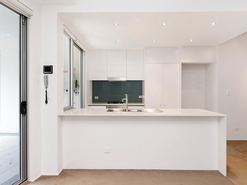 8 Dunmore Terrace, Auchenflower QLD 4066