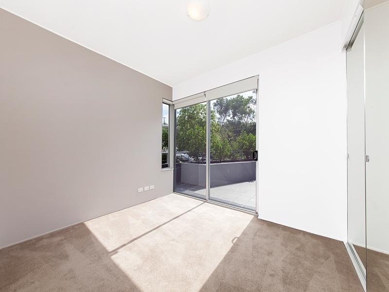 8 Dunmore Terrace, Auchenflower QLD 4066