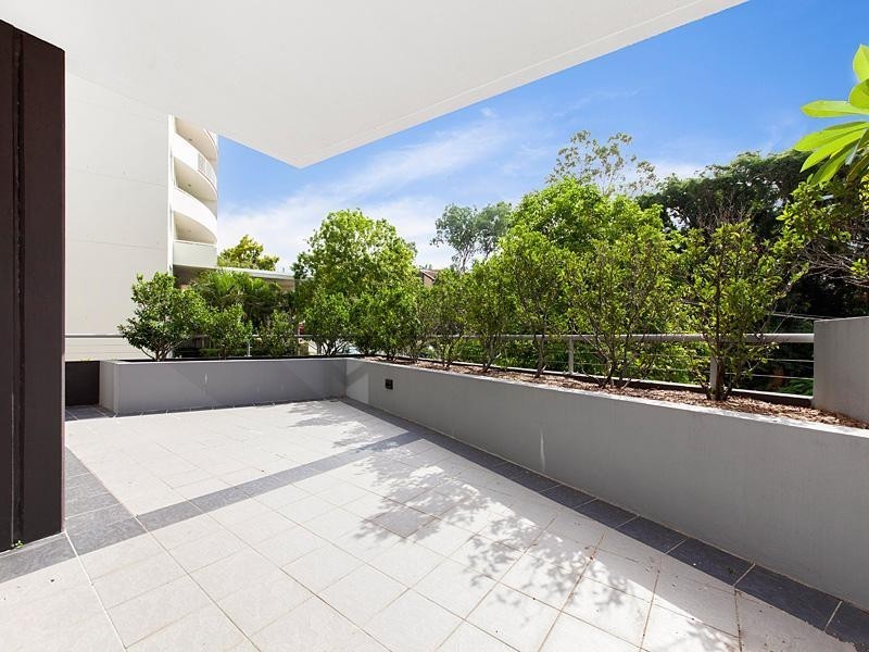 8 Dunmore Terrace, Auchenflower QLD 4066