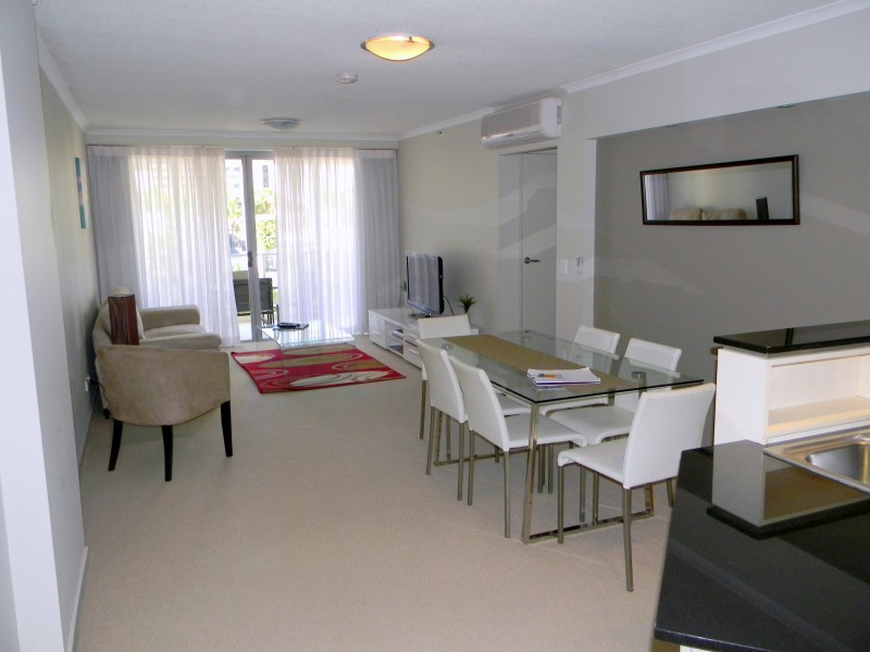 34/21 Cypress Avenue, Surfers Paradise QLD 4217