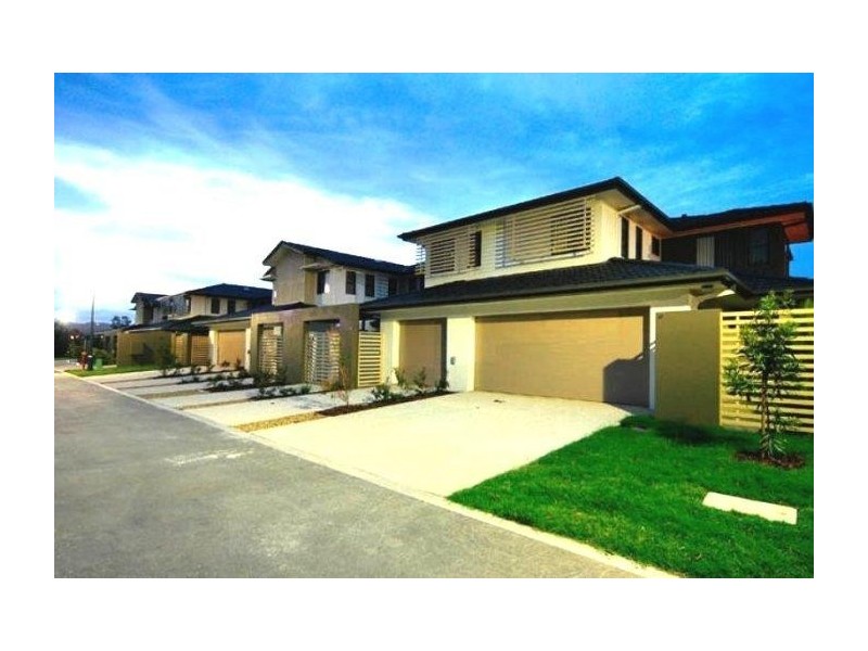 A/2 Catalina Way, Upper Coomera QLD 4209
